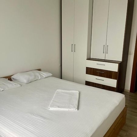 Beach Vibe Apartments Solid Residence Mamaia Exterior photo