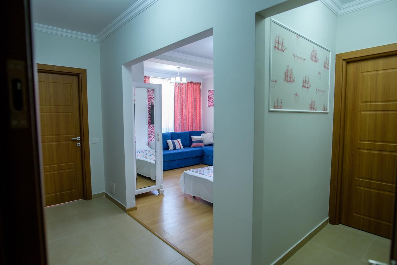 Beach Vibe Apartments Solid Residence Mamaia Exterior photo