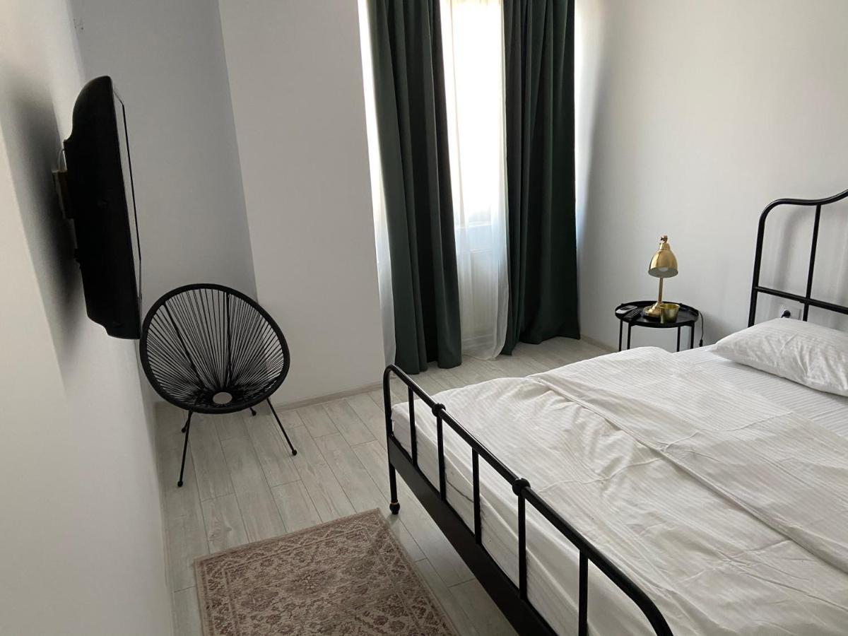 Beach Vibe Apartments Solid Residence Mamaia Exterior photo